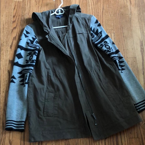 Splendid Jacket - Picture 2 of 7